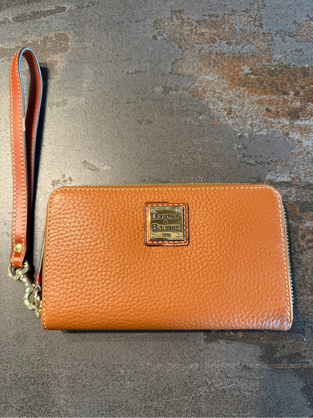 Dooney & Bourke Pebbled Grain Leather Camel Brown Wristlet Wallet